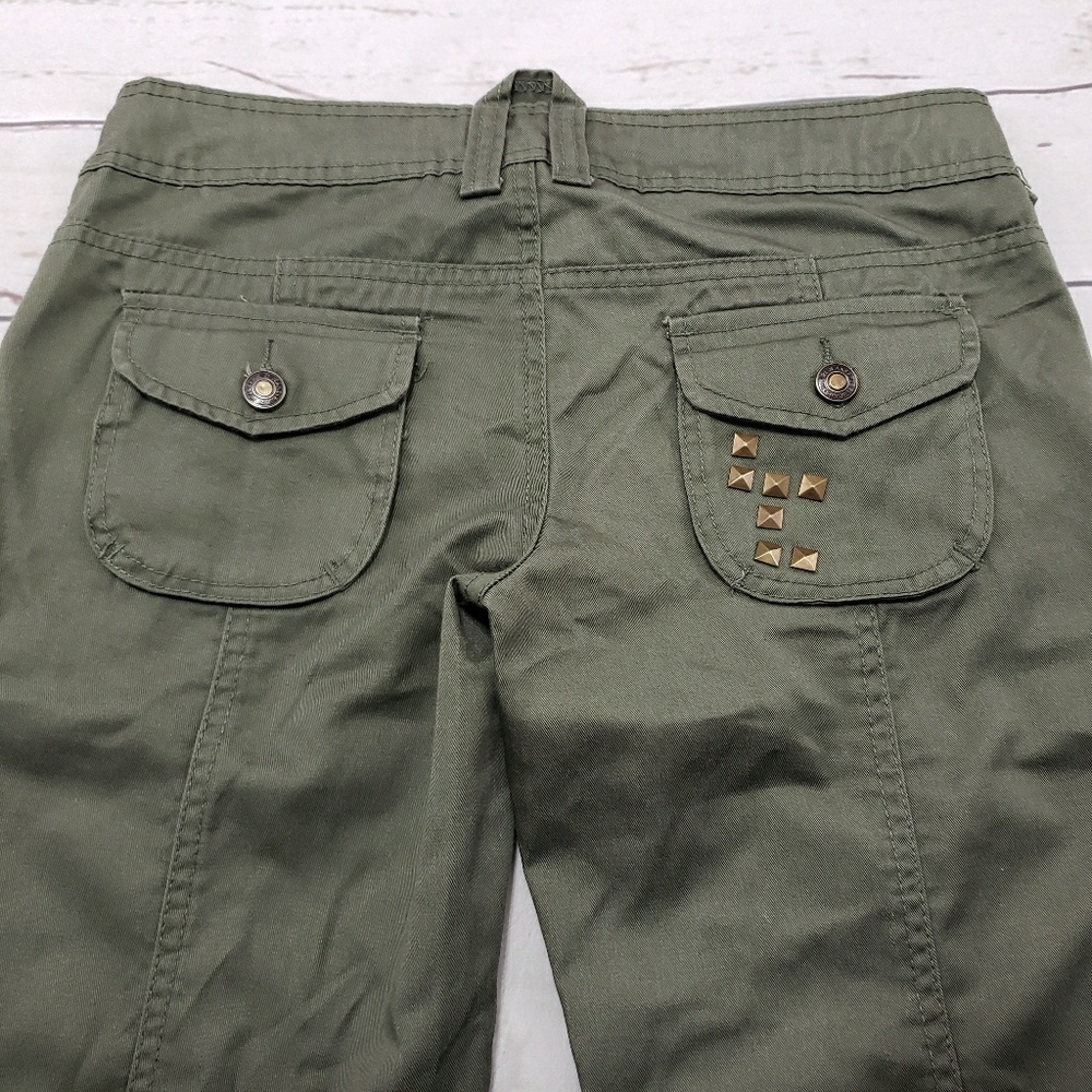 Rue 21 Pants Size 1 / 2 Womens Green Studded - Picture 4 of 6